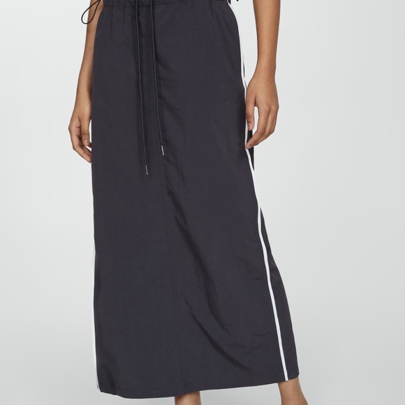 Mango Parachute skirt with side zip - L - Charcoal Grey - Picture 1 of 4